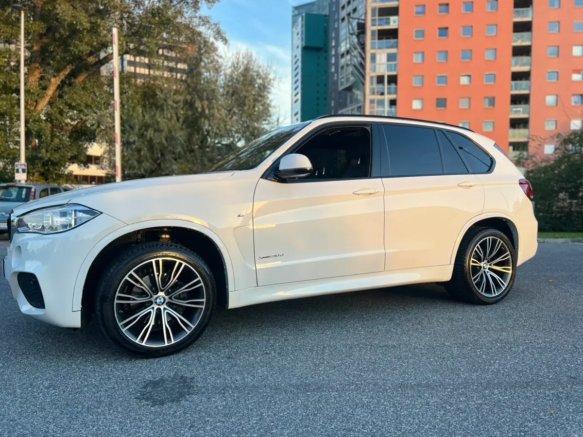 BMW X5 2018 photo 3