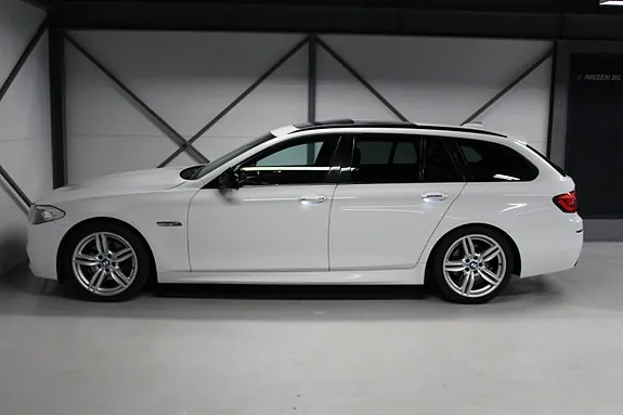 BMW 523I 2011 photo 4