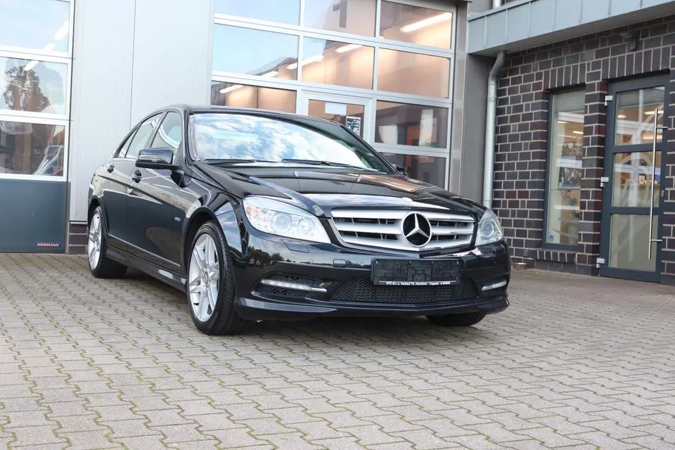 Mercedes-Benz C 200