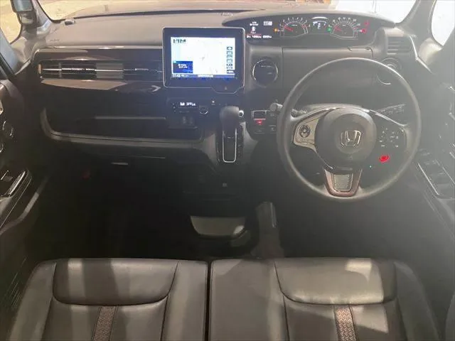 Honda N-Box 2022 photo 3