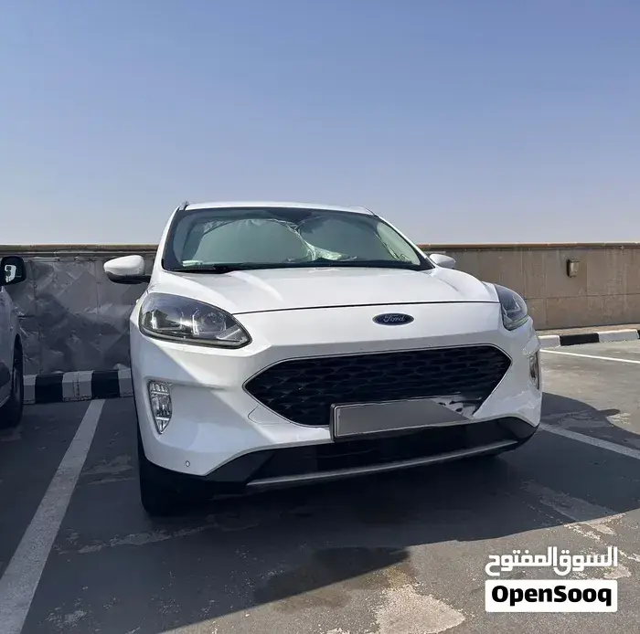 Ford Escape 2022 photo 2