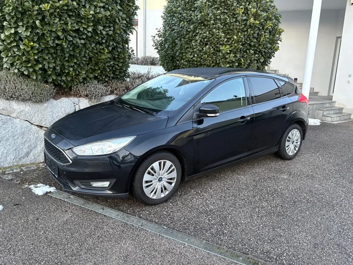 Ford Focus 2016 photo 2