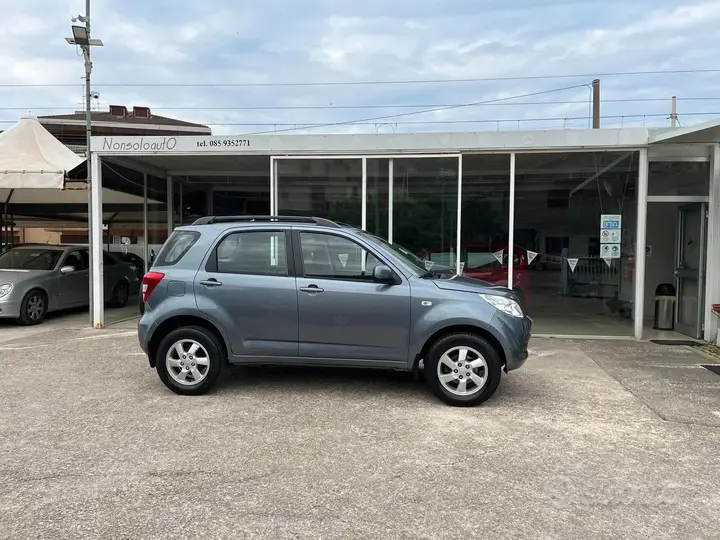 Daihatsu Terios 2010 photo 3