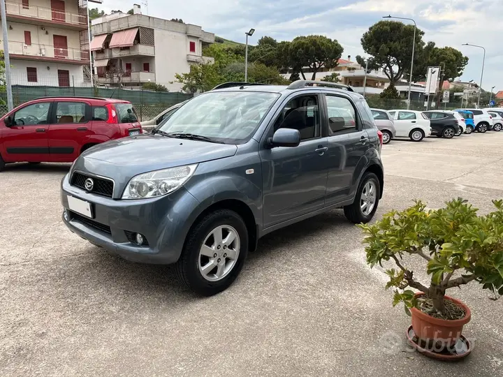 Daihatsu Terios 2010 photo 5
