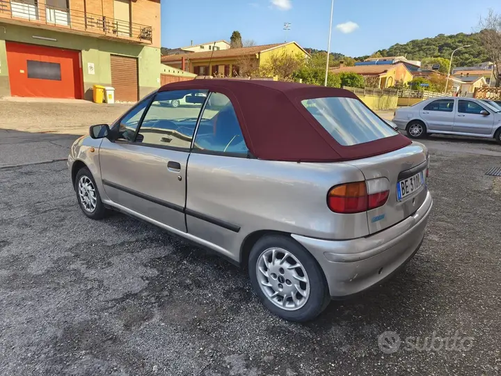 Fiat Punto 1999 photo 4