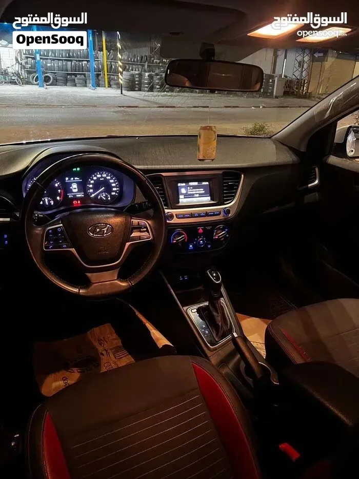 Hyundai Accent 2020 photo 3
