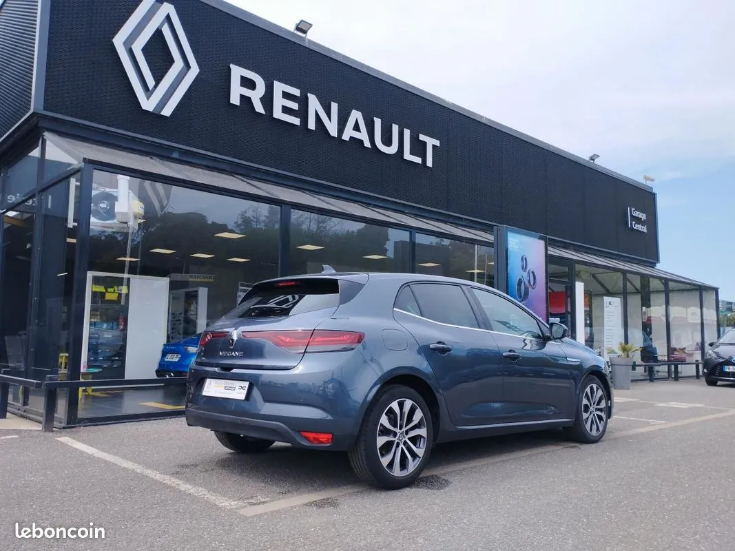 Renault Megane 2022 photo 3