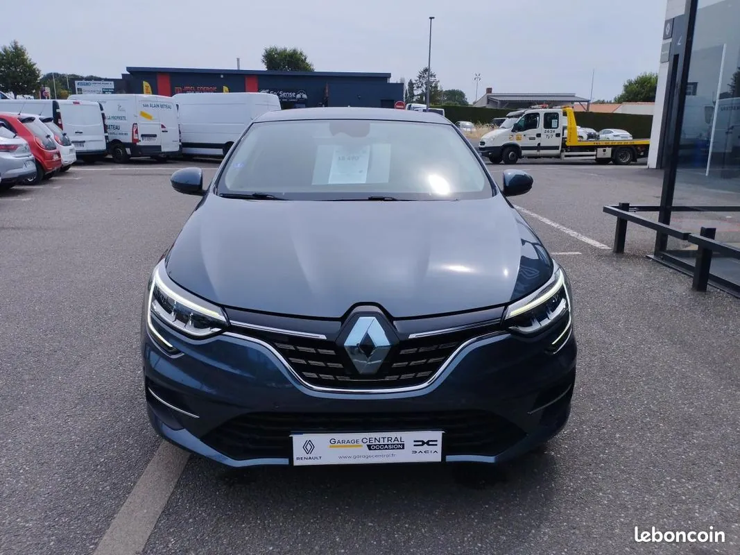 Renault Megane 2022 photo 5