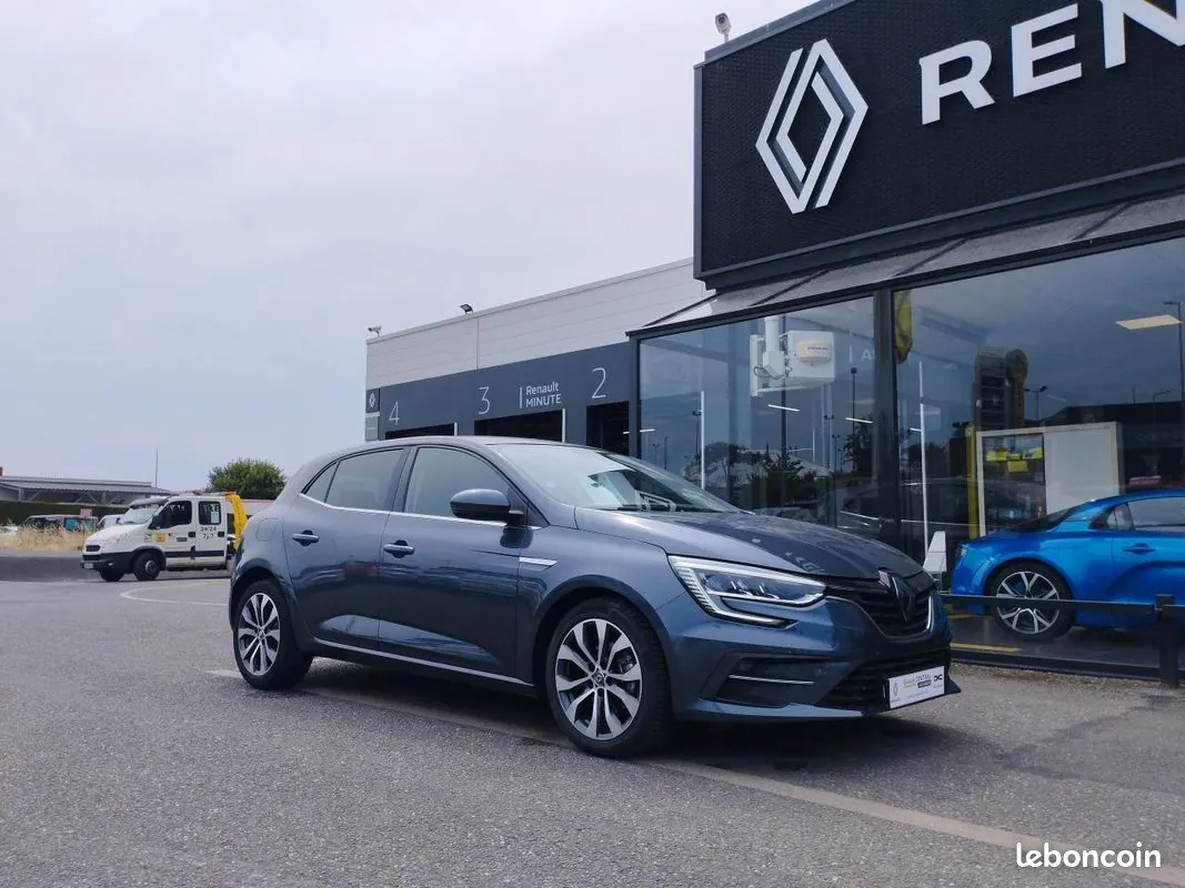 Renault Megane 2022 photo 4