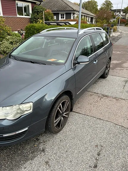 Volkswagen Passat 2010 photo 3