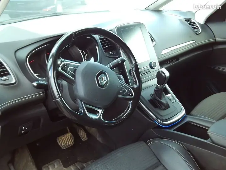 Renault Scenic 2019 photo 5