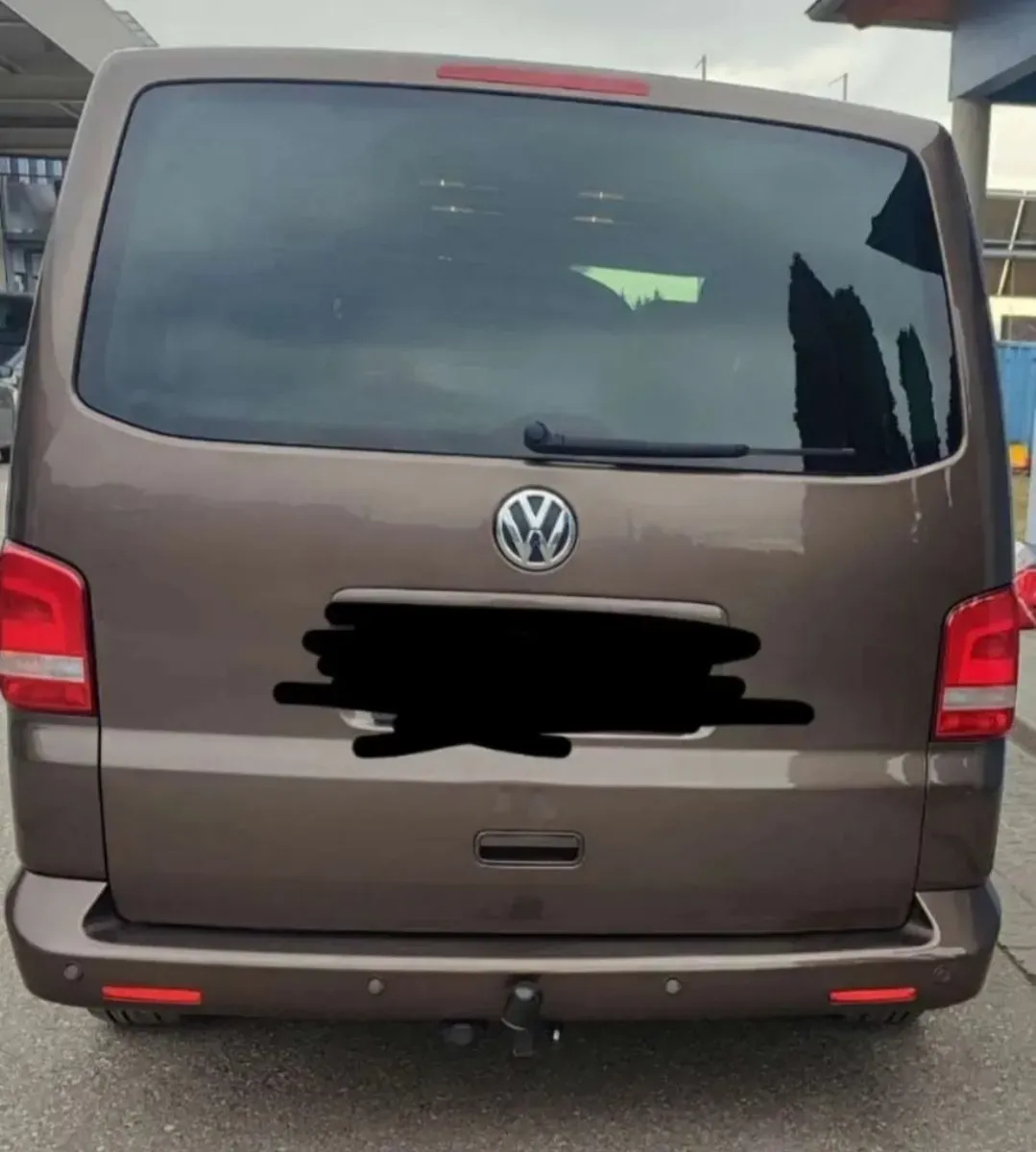 Volkswagen Multivan 2011 photo 3