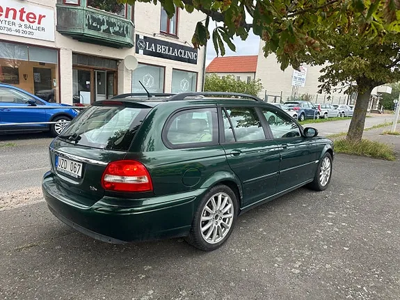 Jaguar X-Type 2004 photo 3