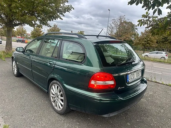 Jaguar X-Type 2004 photo 4