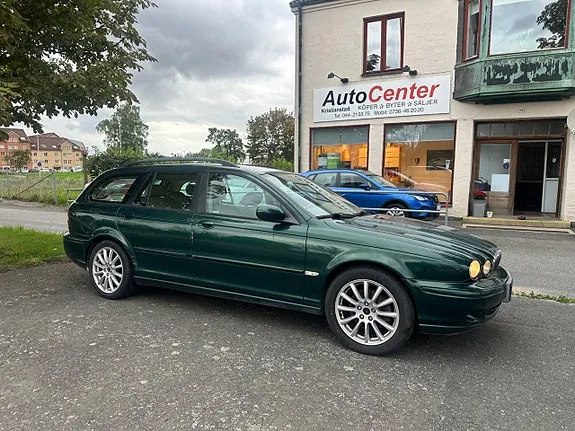 Jaguar X-Type 2004 photo 2