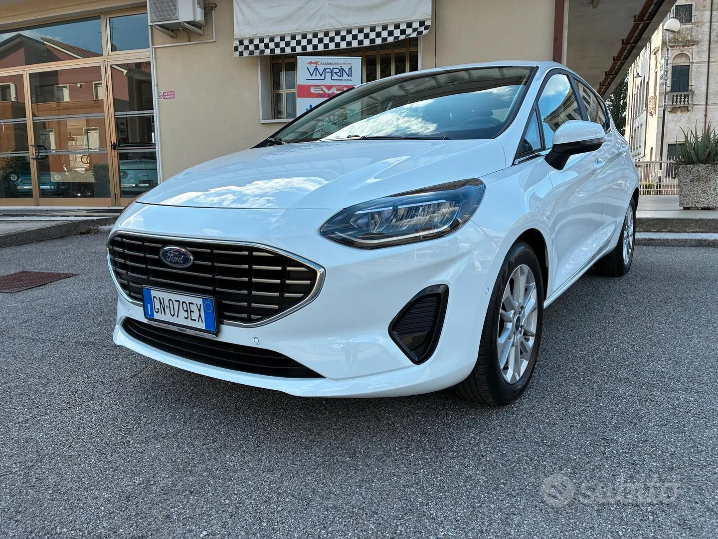 Ford Fiesta 2023 photo 2