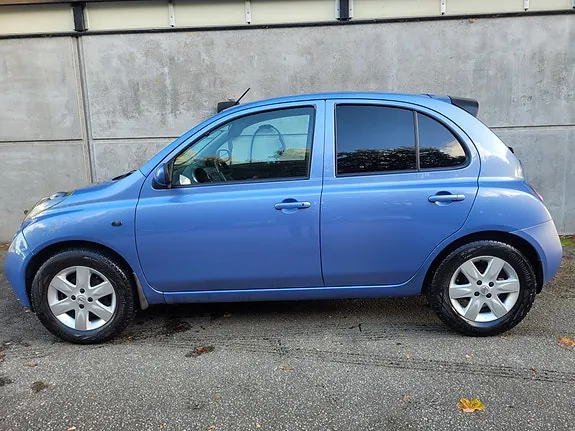 Nissan Micra 2003 photo 3