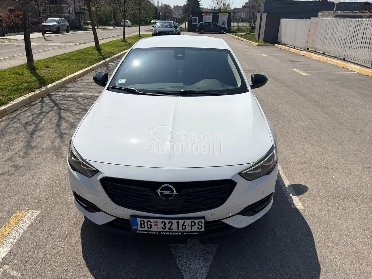 Opel Insignia 2018 photo 2