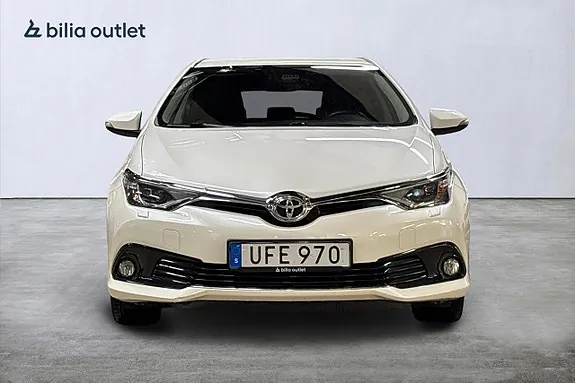 Toyota Auris 2016 photo 3