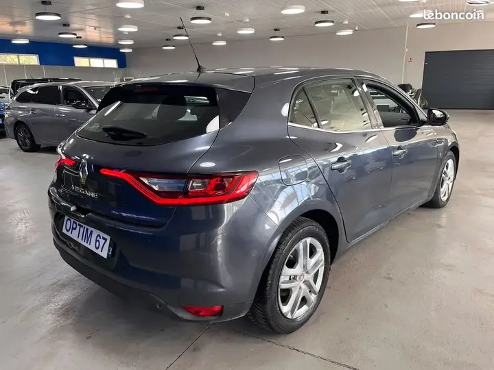 Renault Megane 2016 photo 3