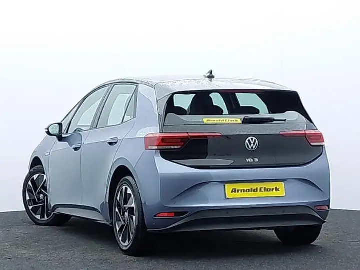 Volkswagen Id.3 2022 photo 2