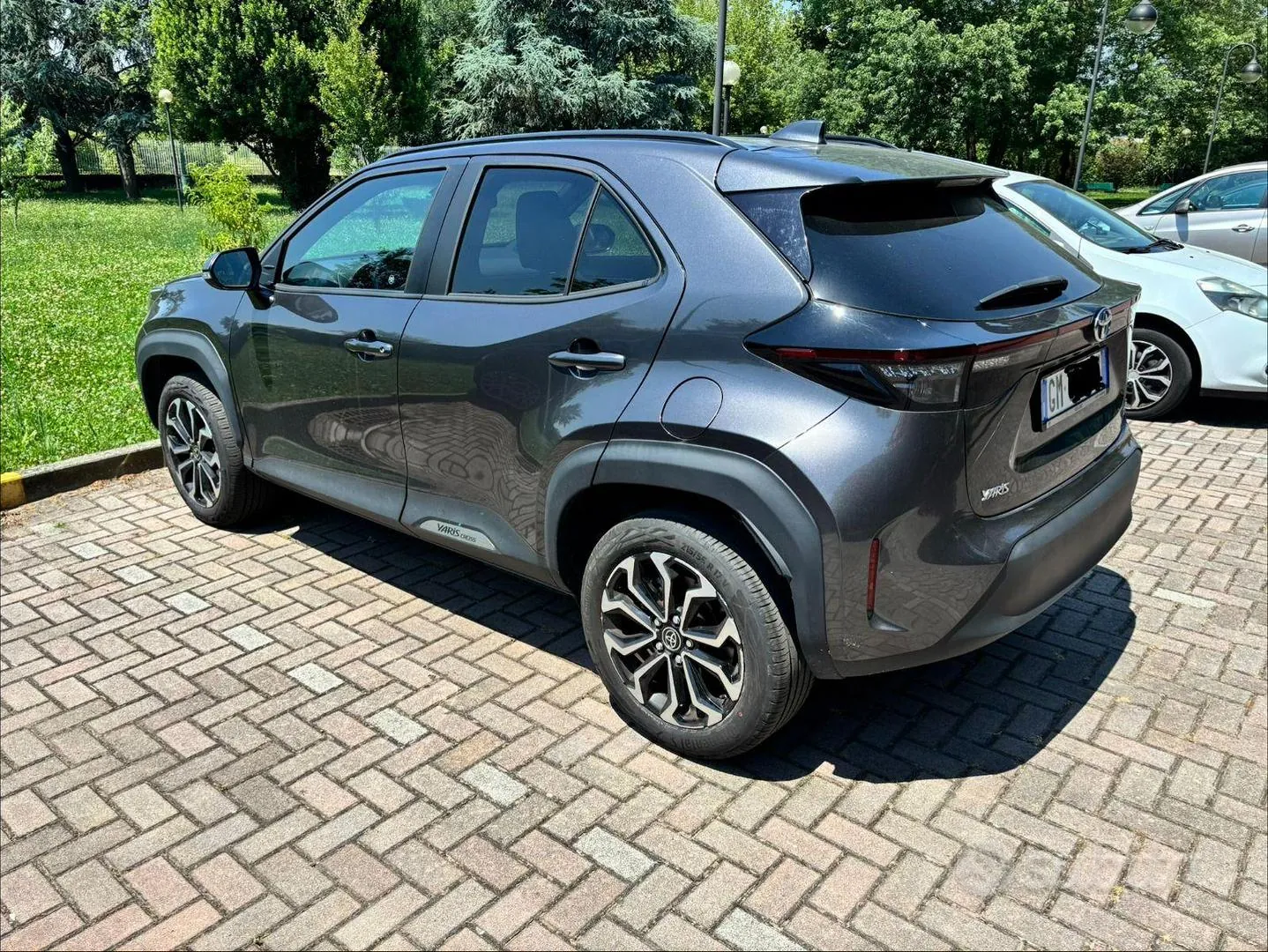 Toyota Yaris Cross 2023 photo 2