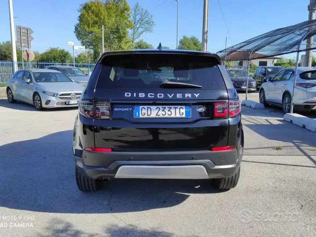Land Rover Discovery Sport 2020 photo 5