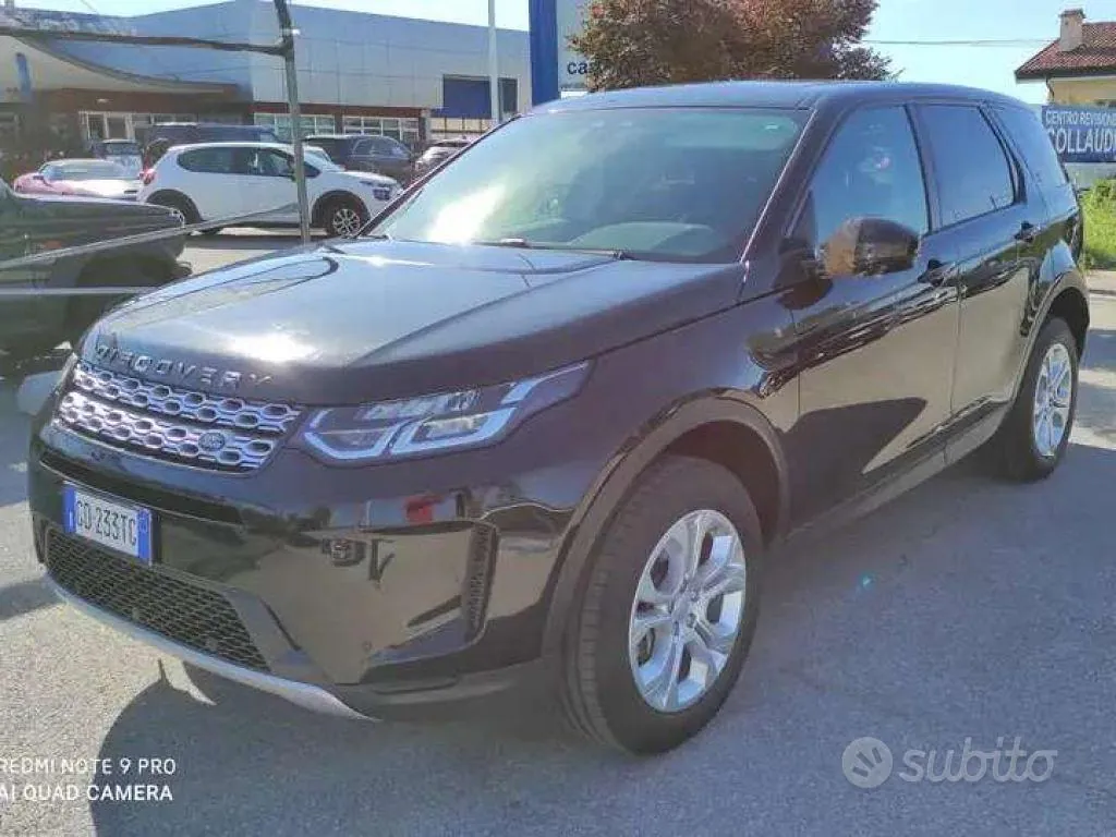Land Rover Discovery Sport 2020 photo 2