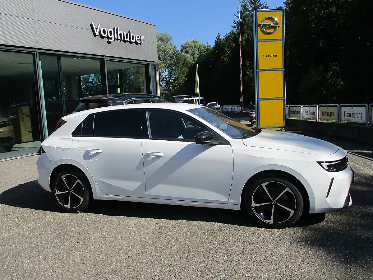 Opel Astra 2025 photo 3