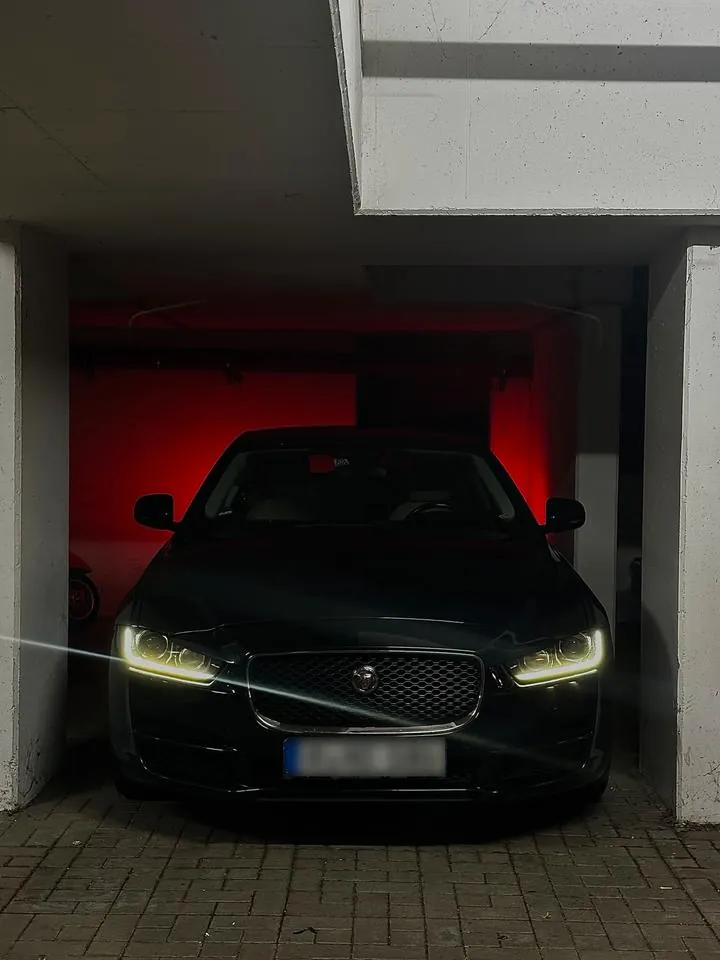 Jaguar Xe Prestige