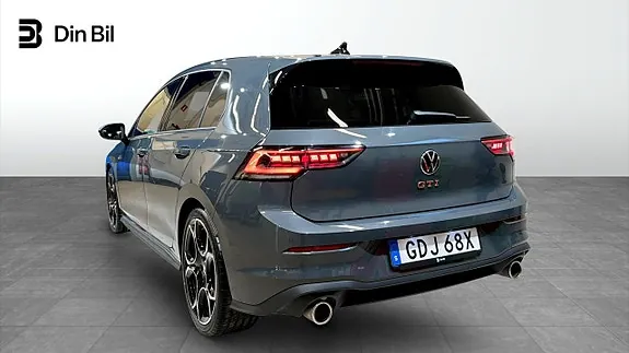 Volkswagen Golf I 2026 photo 3