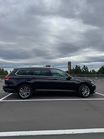 Volkswagen Passat 2016 photo 2