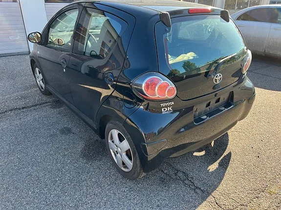 Toyota Aygo 2012 photo 4
