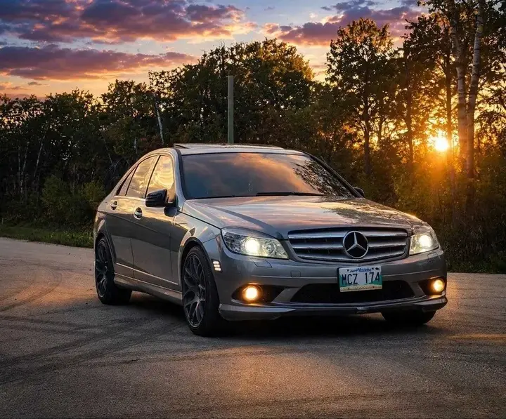 Mercedes-Benz C300