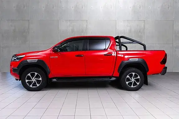 Toyota Hilux 2024 photo 3
