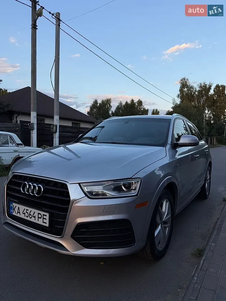 Audi Q3 2017 photo 2