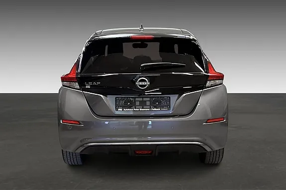 Nissan Leaf 2023 photo 5