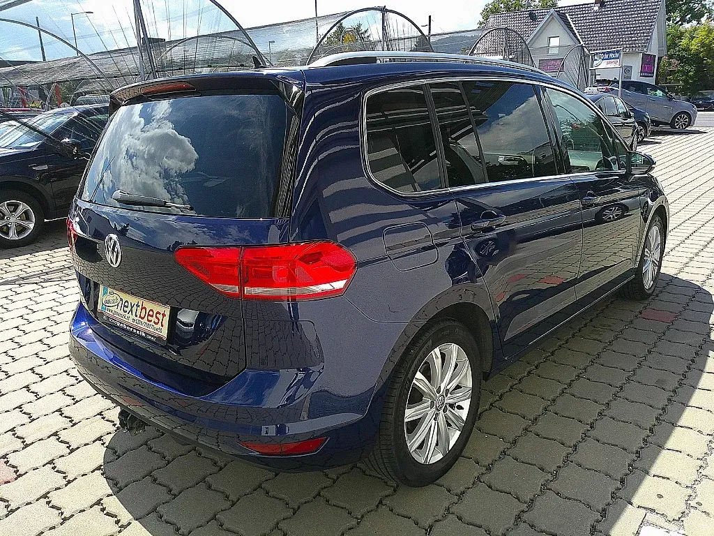 Volkswagen Touran 2019 photo 3