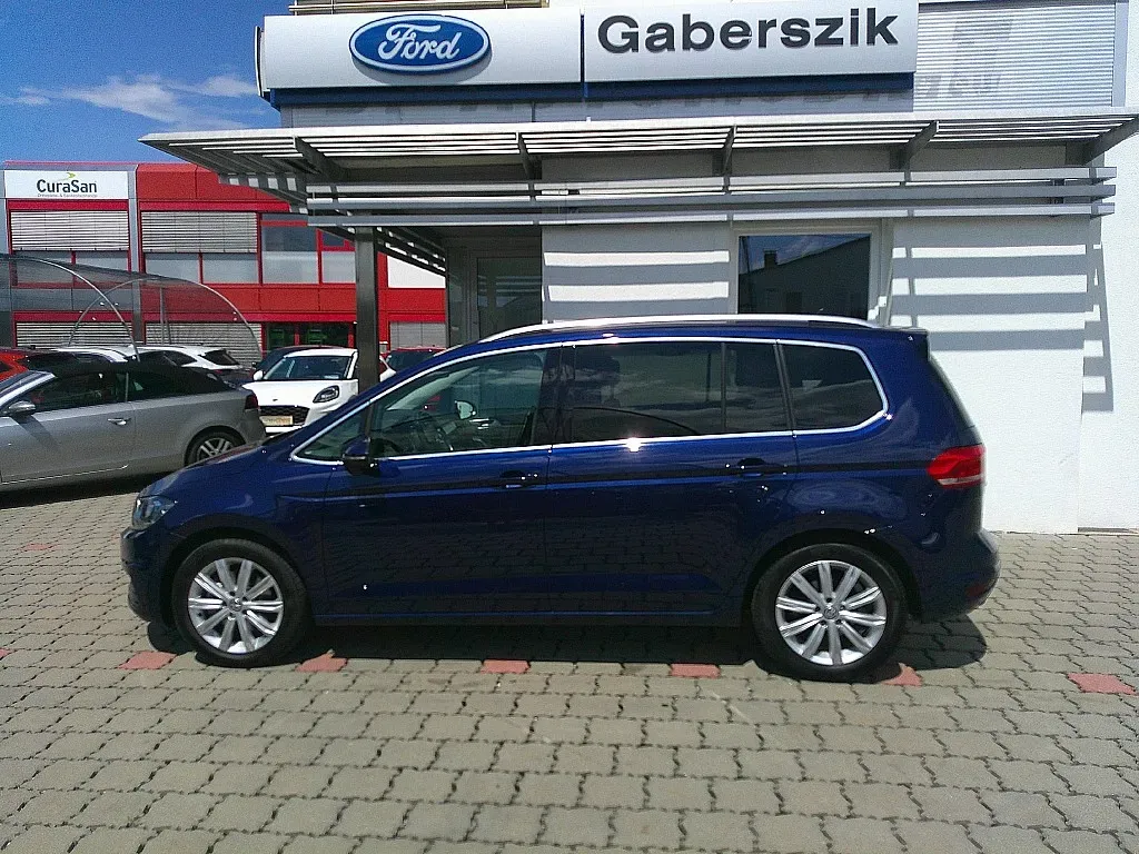 Volkswagen Touran 2019 photo 2