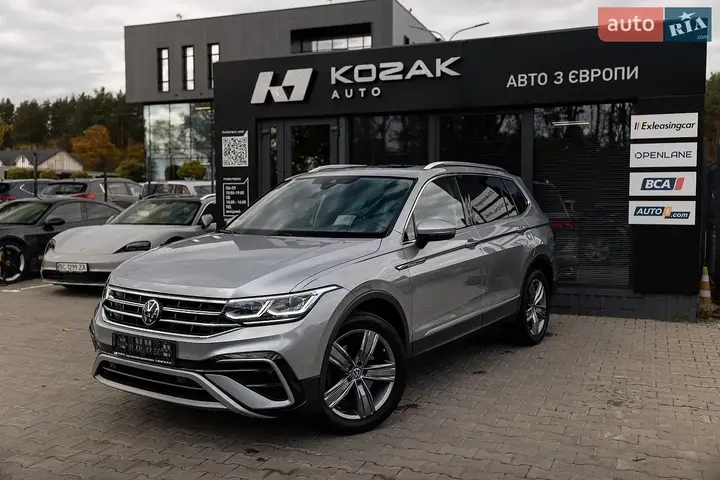 Volkswagen Tiguan Allspace 2023 photo 4