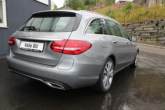 Mercedes-Benz C-Class 2016 photo 4
