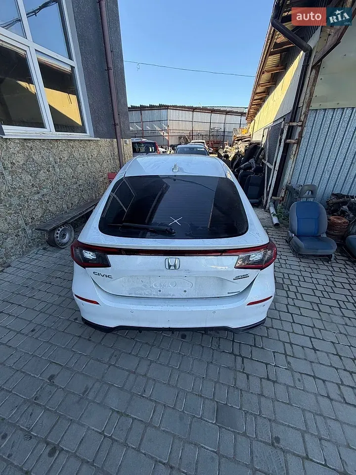 Honda Civic 2025 photo 3