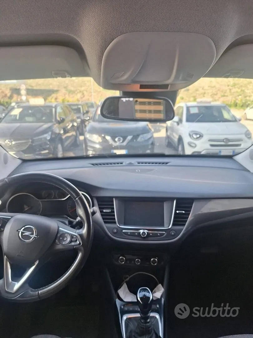 Opel Crossland 2022 photo 2