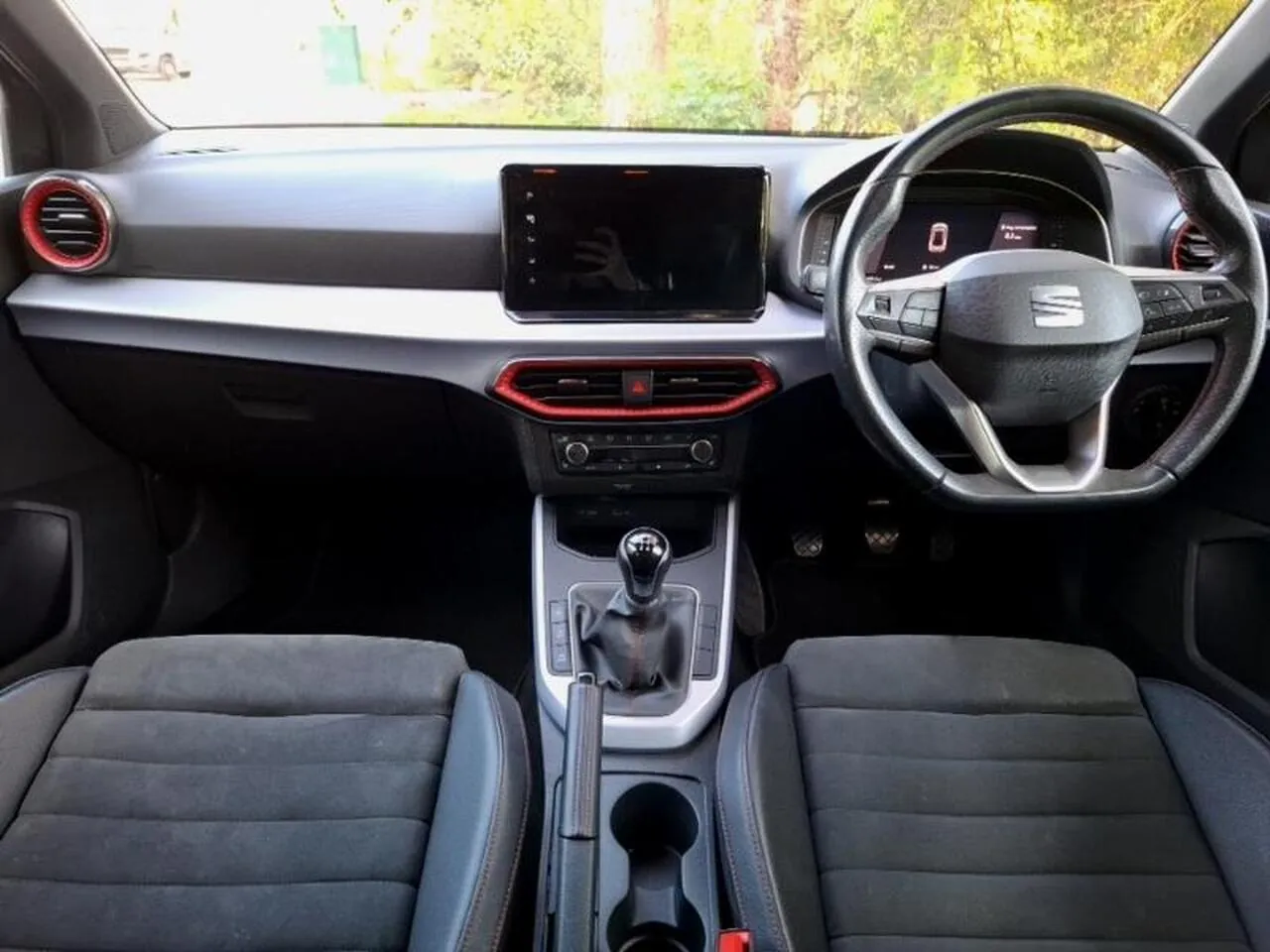 Seat Arona 2023 photo 3