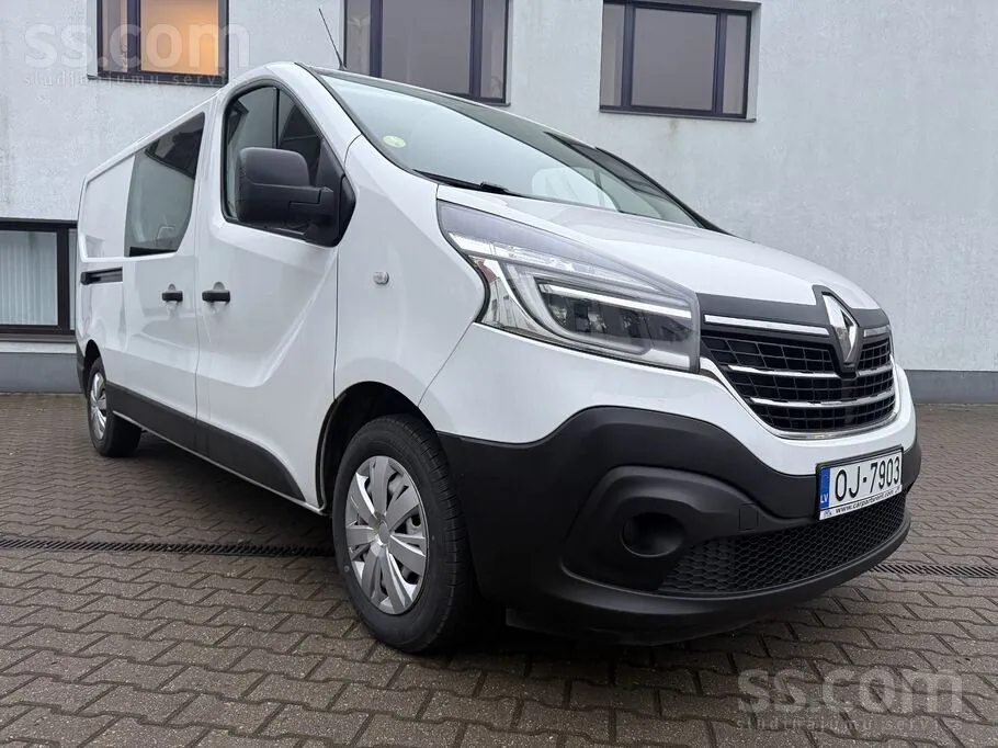 Renault Trafic 2021 photo 2