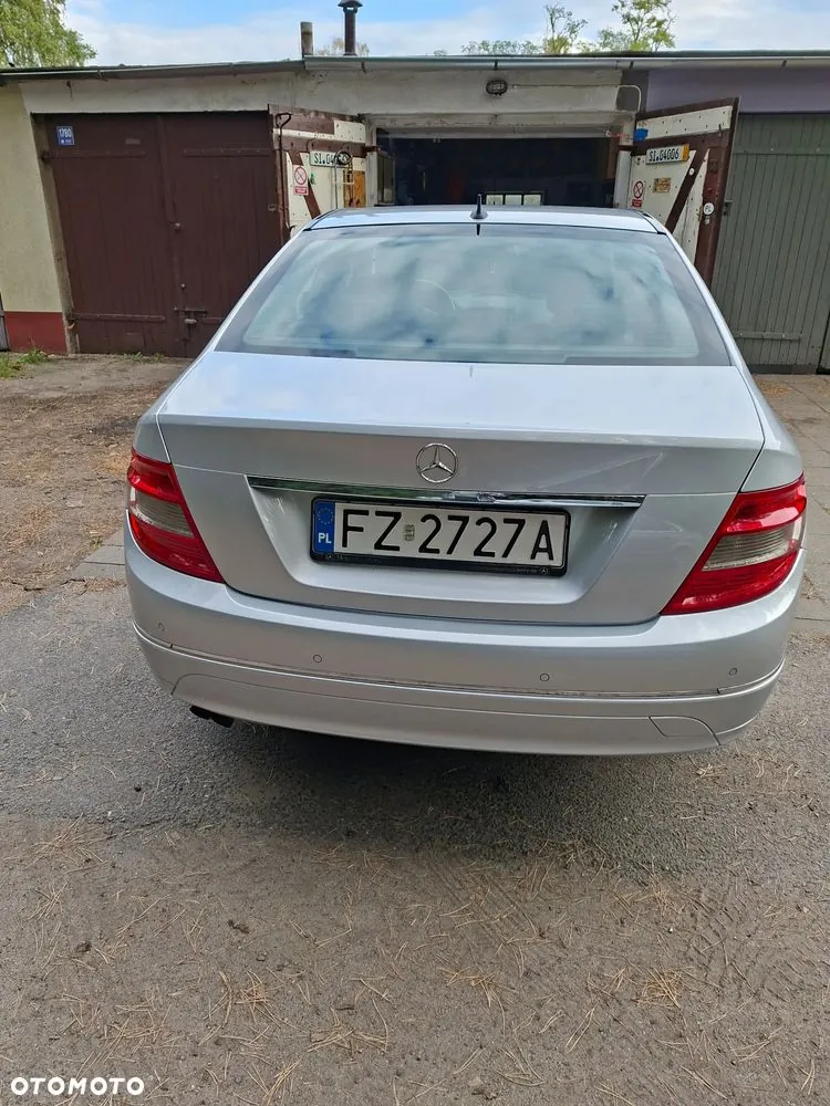 Mercedes-Benz C-Class 2010 photo 5
