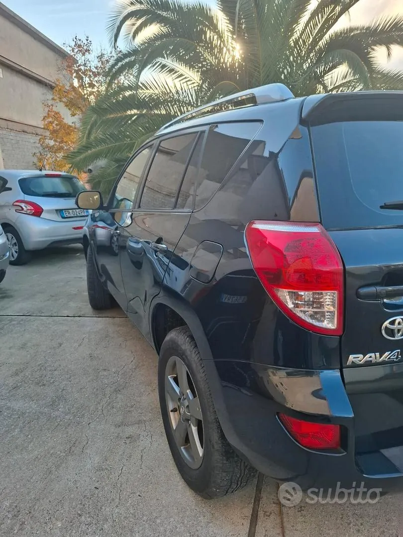 Toyota Rav4 2013 photo 3