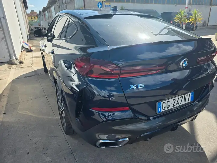 BMW X6 2022 photo 2