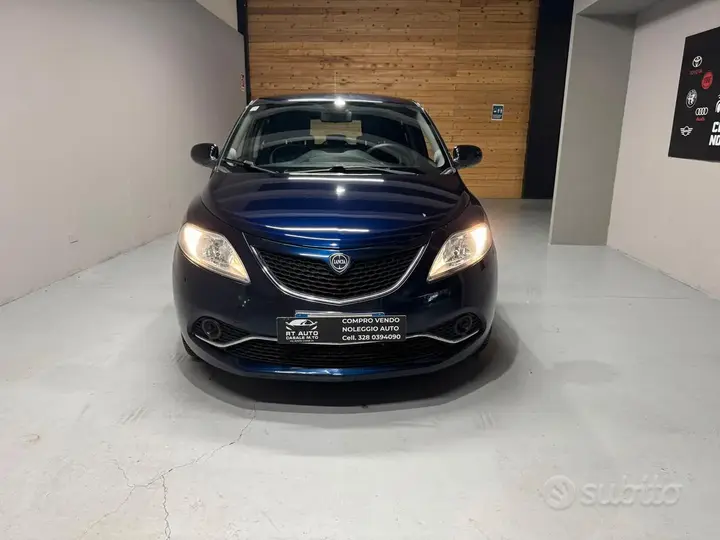 Lancia Ypsilon 2017 photo 2