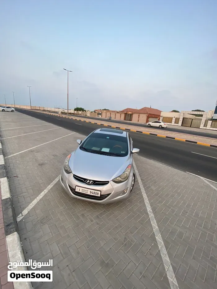 Hyundai Elantra 2013 photo 4